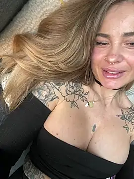 Etwas neugierig online show from February 2025 11:10:02 AM