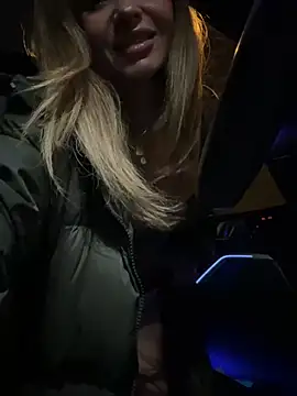 Etwas neugierig online show from March 2025 06:34:01 PM