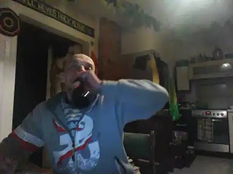 Snapshot of Sluchacze chatting on February 2025 12:03:01 AM Sluchacze online show from February 2025 12:03:01 AM