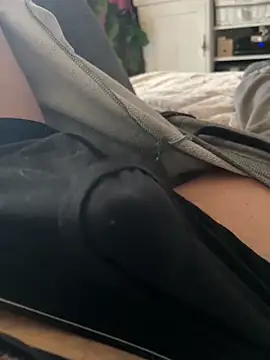 frechsein online show from December 2024 12:49:01 PM