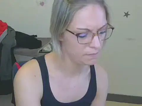 alixfeeling online show from January 2025 02:46:02 PM