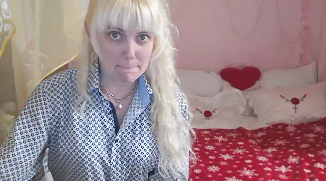 SunnySylvia online show from January 2025 05:10:01 PM