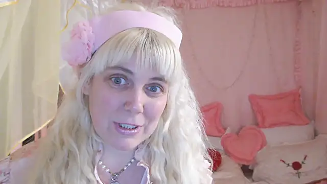 SunnySylvia online show from February 2025 06:43:02 PM