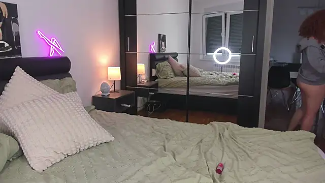 YammyPie online show from January 2025 07:25:01 AM