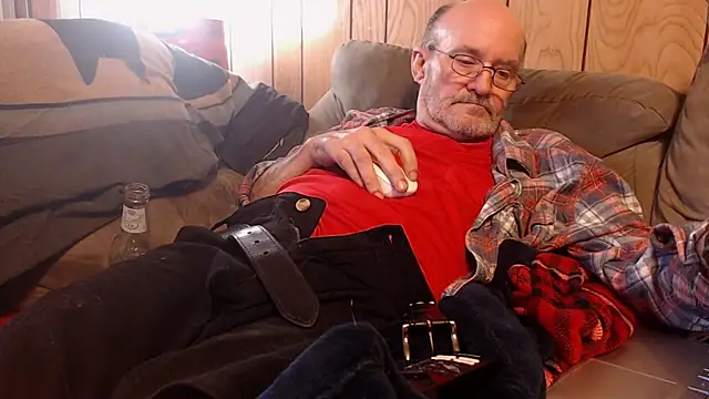 snickers1 online show from April 2026 04:24:01 PM