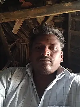 Snapshot of rohanhotguy chatting on February 2026 08:13:01 AM rohanhotguy online show from February 2026 08:13:01 AM