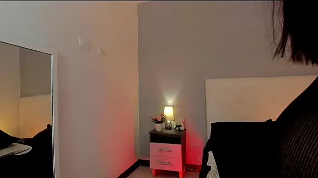 NataliaBuiles online show from March 2026 11:26:02 AM