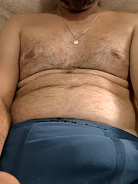 Leo Big online show from January 2025 07:35:02 PM