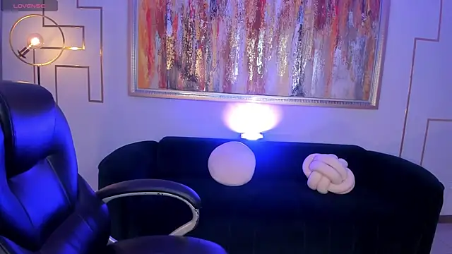 MorganHicks online show from April 2026 10:27:01 AM