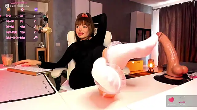 Miss kay1111 online show from April 2026 02:47:01 PM