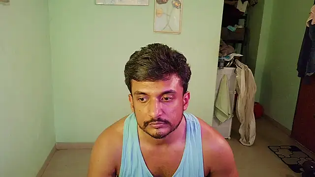 Snapshot of daringcutie chatting on March 2026 09:42:02 AM daringcutie online show from March 2026 09:42:02 AM