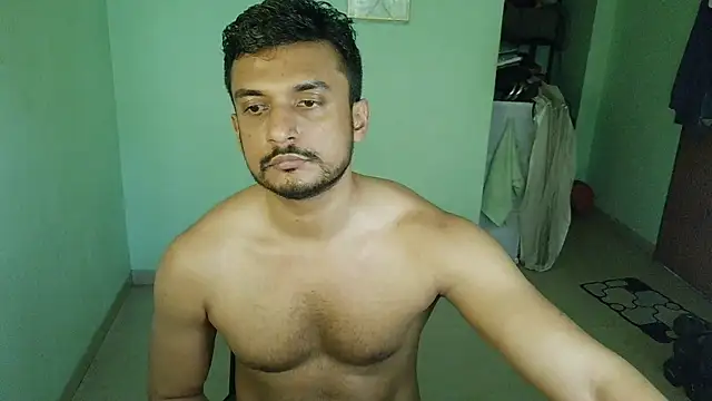 Snapshot of daringcutie chatting on March 2026 09:32:01 AM daringcutie online show from March 2026 09:32:01 AM