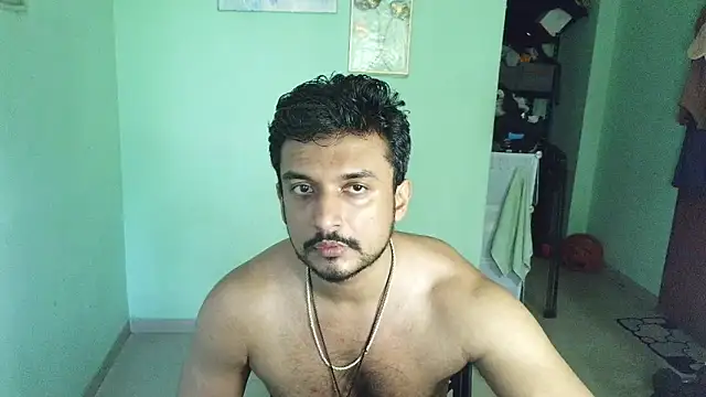 Snapshot of daringcutie chatting on June 2026 05:27:02 AM daringcutie online show from June 2026 05:27:02 AM