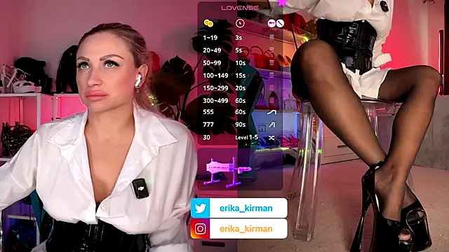 Snapshot of Erika_Kirman chatting on September 2025 12:09:01 PM Erika Kirman online show from September 2025 12:09:01 PM