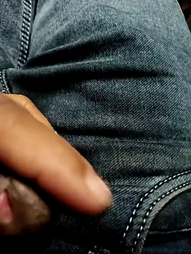 Rockybul1 online show from October 2025 10:20:02 PM