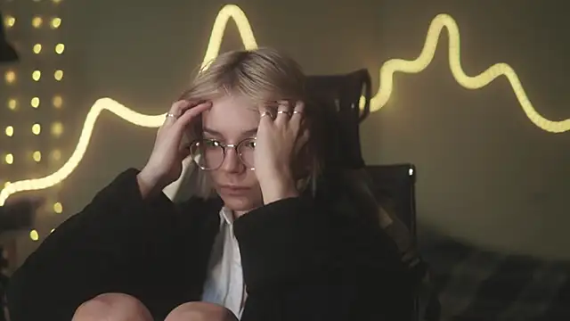 alyssa sweet online show from May 2026 05:03:02 AM