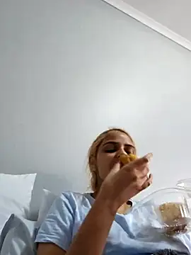 DirtySnowball69 online show from October 2025 12:02:02 PM