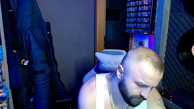 Snapshot of maik808888 chatting on March 2026 02:34:01 PM maik808888 online show from March 2026 02:34:01 PM