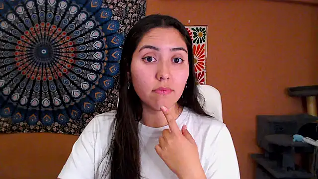 IntimateTales online show from November 2025 08:30:01 PM