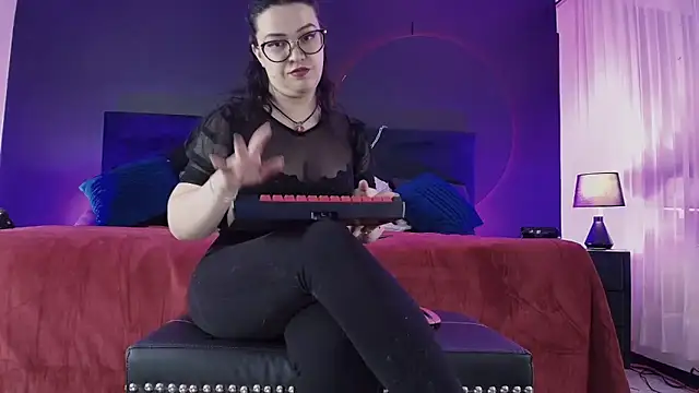  Jade 16 online show from April 2026 11:43:01 AM