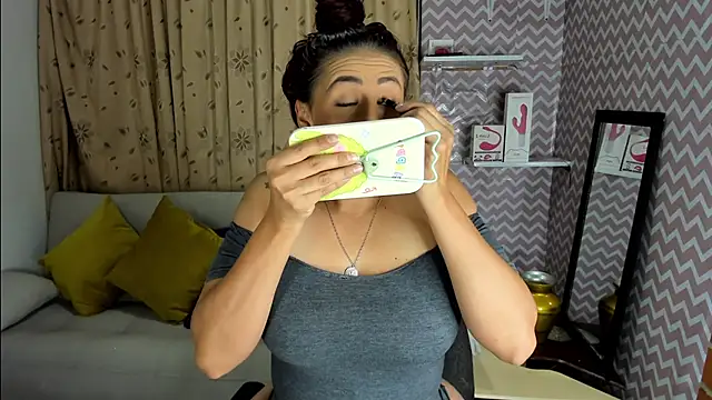 rukminilatin online show from February 2025 08:24:02 AM