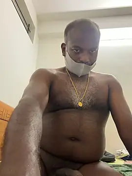 strongguyindia online show from April 2026 08:03:02 PM