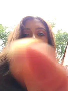 DORYY online show from October 2025 09:48:02 PM