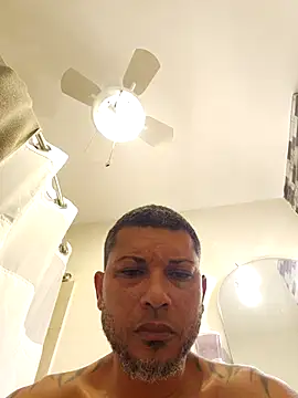 Snapshot of tropikboy chatting on January 2026 09:46:02 AM tropikboy online show from January 2026 09:46:02 AM