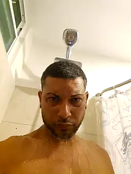 Snapshot of tropikboy chatting on February 2026 12:47:02 AM tropikboy online show from February 2026 12:47:02 AM