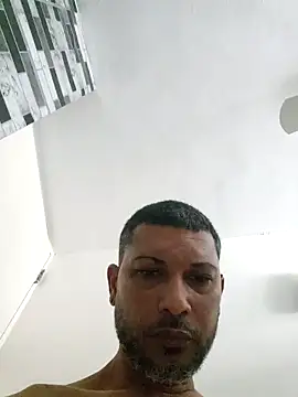 Snapshot of tropikboy chatting on February 2026 08:03:02 PM tropikboy online show from February 2026 08:03:02 PM