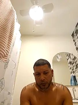 Snapshot of tropikboy chatting on February 2026 09:49:02 AM tropikboy online show from February 2026 09:49:02 AM