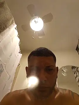 Snapshot of tropikboy chatting on February 2026 09:53:01 AM tropikboy online show from February 2026 09:53:01 AM