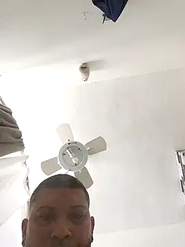 Snapshot of tropikboy chatting on March 2026 01:57:02 PM tropikboy online show from March 2026 01:57:02 PM