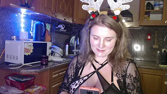 LizaCakes online show from January 2025 08:50:01 PM