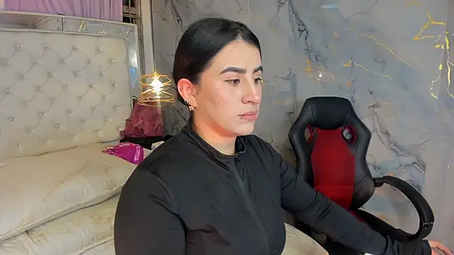 Snapshot of Nara_belen chatting on May 2026 03:04:02 AM Nara belen online show from May 2026 03:04:02 AM