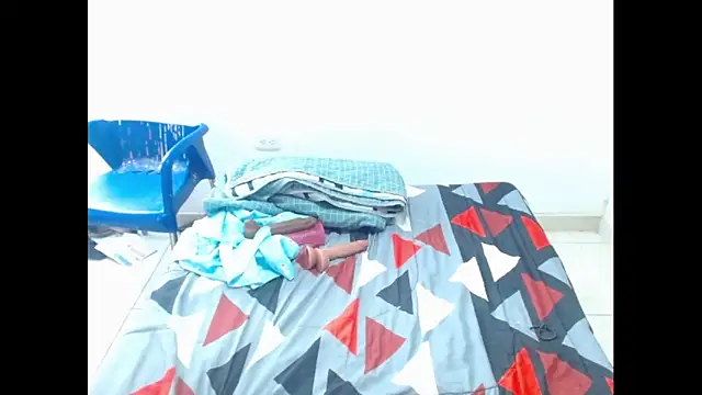 keyklin1 online show from November 2025 12:49:02 PM