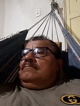 Misterymem63 online show from April 2026 07:36:02 AM