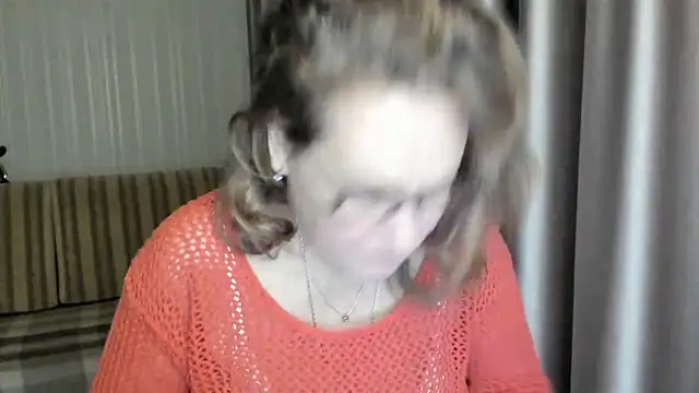 lauraoven online show from January 2025 06:42:01 AM