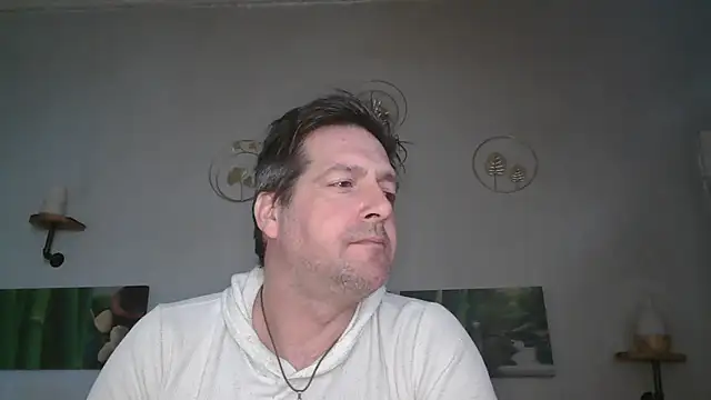 matrikes1 online show from February 2025 12:24:02 PM