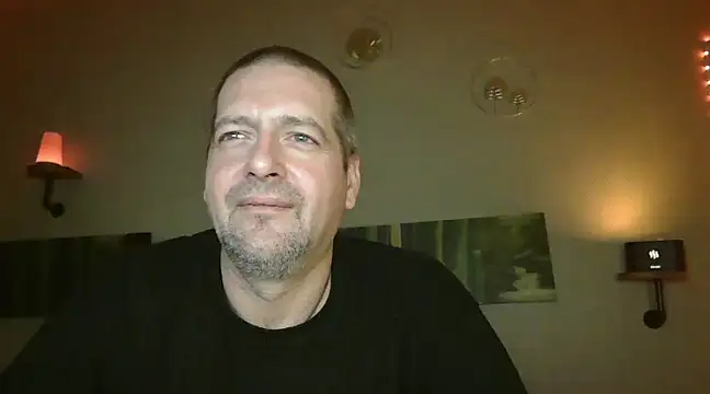 matrikes1 online show from February 2025 09:46:02 PM