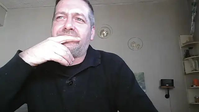 matrikes1 online show from April 2026 04:46:02 PM