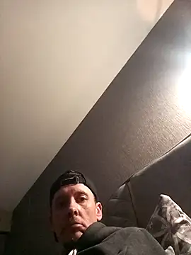 Antonio11111x online show from February 2026 09:30:02 PM