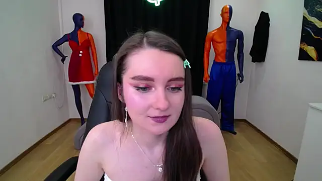 CloudGrace online show from January 2025 04:41:01 PM