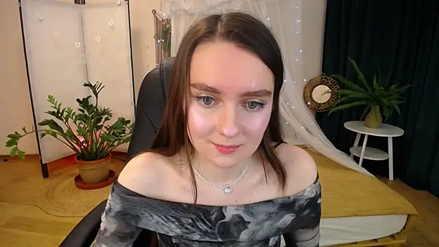 CloudGrace online show from March 2025 03:12:01 AM