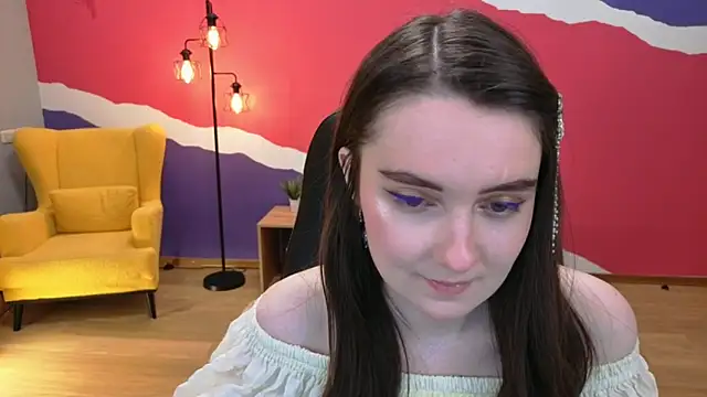 Snapshot of CloudGrace chatting on February 2026 03:12:02 AM CloudGrace online show from February 2026 03:12:02 AM