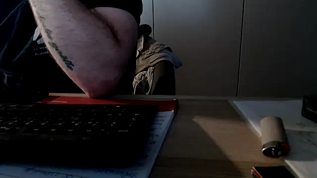 Snapshot of mrbigballs chatting on May 2026 07:33:02 PM mrbigballs online show from May 2026 07:33:02 PM