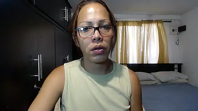 sensual nataliee online show from March 2025 06:01:02 PM