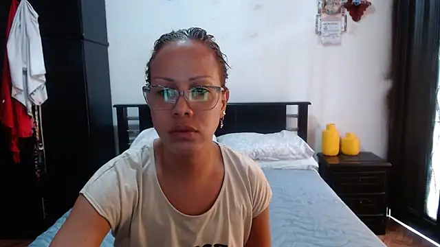 sensual nataliee online show from October 2025 02:06:02 PM