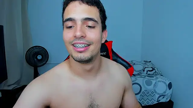 tanner hard  online show from January 2025 11:03:01 PM