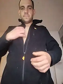 Codymc89 online show from November 2025 06:54:02 PM